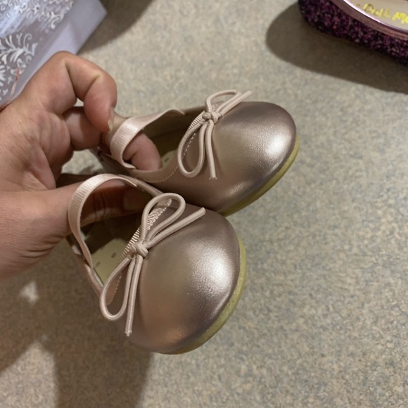 Blush Pink Toddler Flats with strap - Picture 4 of 7